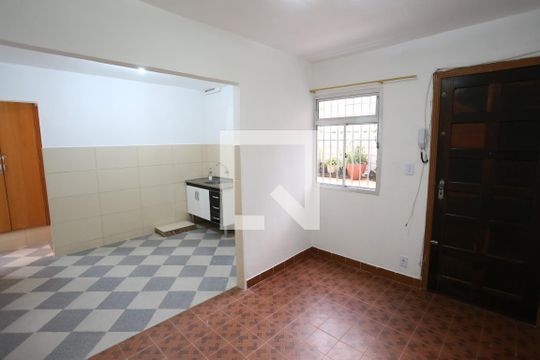 Sala de apartamento para alugar com 2 quartos, 49m² em Conjunto Habitacional Padre Manoel da Nóbrega, São Paulo