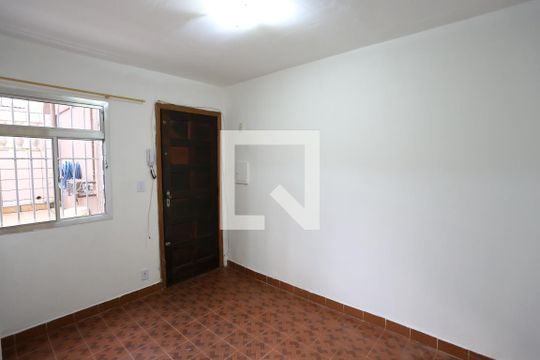 Sala de apartamento para alugar com 2 quartos, 49m² em Conjunto Habitacional Padre Manoel da Nóbrega, São Paulo
