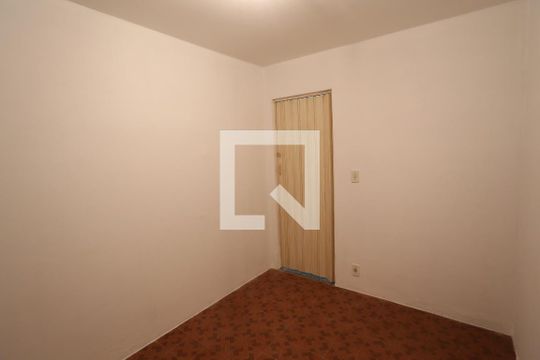 Quarto 2 de apartamento para alugar com 2 quartos, 49m² em Conjunto Habitacional Padre Manoel da Nóbrega, São Paulo