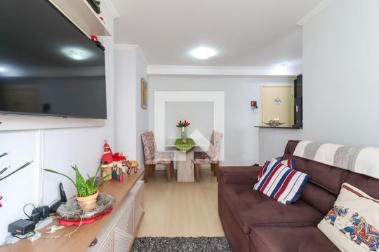 Sala de apartamento para alugar com 2 quartos, 52m² em Parque Reboucas, São Paulo