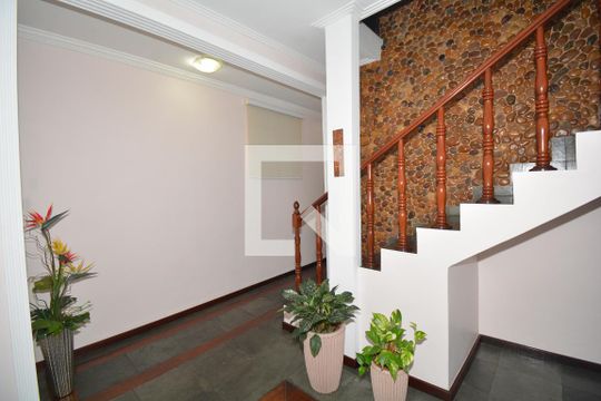 Sala de Estar de casa à venda com 4 quartos, 217m² em Váz Lobo, Rio de Janeiro