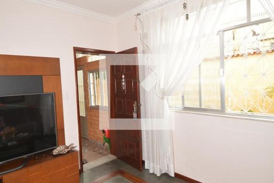 Sala de Estar de casa à venda com 4 quartos, 217m² em Váz Lobo, Rio de Janeiro