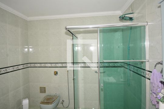Banheiro Social do Primeiro Piso de casa à venda com 4 quartos, 217m² em Váz Lobo, Rio de Janeiro