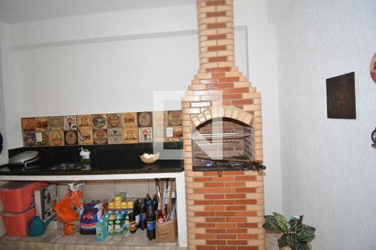 Churrasqueira de casa à venda com 4 quartos, 217m² em Váz Lobo, Rio de Janeiro