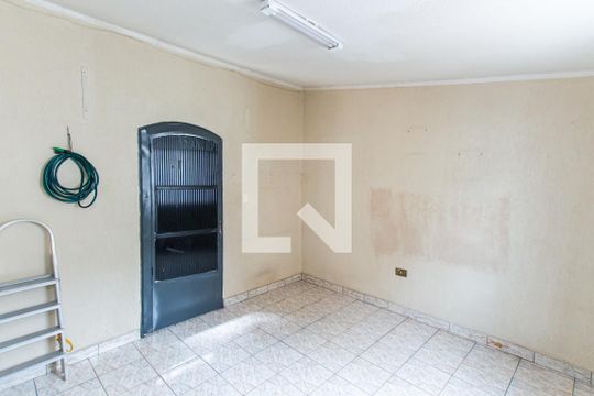 Quarto de casa para alugar com 3 quartos, 156m² em Vila Guilherme, São Paulo