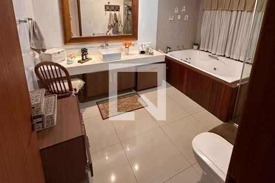 Banheiro 1 de casa de condomínio à venda com 4 quartos, 810m² em Condomínio Villa Bella, Itabirito