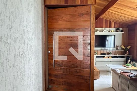 Sala de casa de condomínio à venda com 4 quartos, 810m² em Condomínio Villa Bella, Itabirito