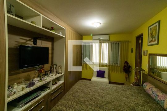 Suíte 1 de casa à venda com 2 quartos, 143m² em Vila Sao Francisco, São Paulo