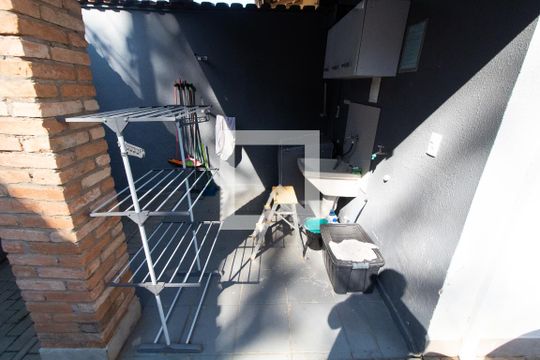 Área de Serviço de kitnet/studio para alugar com 1 quarto, 15m² em Cidade Universitária, Campinas