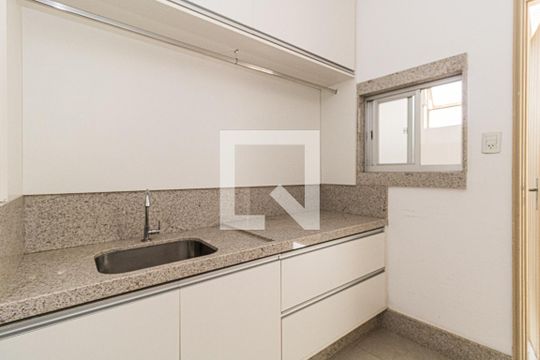 Área de Serviço de apartamento à venda com 3 quartos, 200m² em Centro Histórico, Porto Alegre