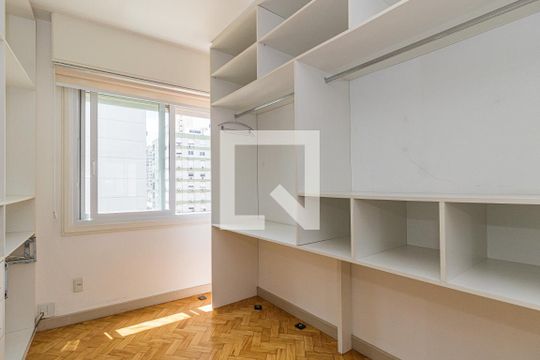 Closet de apartamento à venda com 3 quartos, 200m² em Centro Histórico, Porto Alegre
