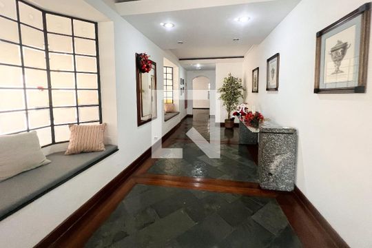 Área comum - Hall de apartamento à venda com 2 quartos, 80m² em Vila Nova Conceição, São Paulo