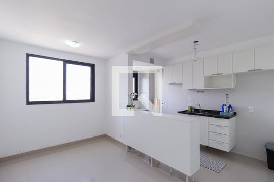 Apartamento para alugar com 2 quartos, 44m² em Centro, Osasco