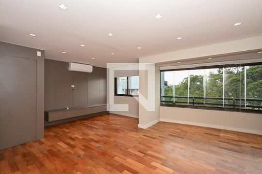 Sala de apartamento para alugar com 2 quartos, 105m² em Vila Andrade, São Paulo