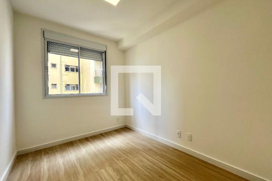 Quarto 2 de apartamento para alugar com 2 quartos, 36m² em Jardim Oriental, São Paulo