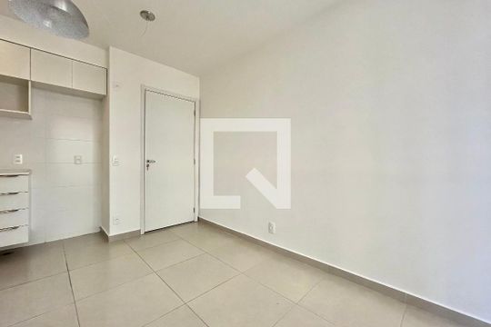 Sala de apartamento para alugar com 2 quartos, 36m² em Jardim Oriental, São Paulo