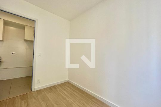 Quarto 1 de apartamento para alugar com 2 quartos, 36m² em Jardim Oriental, São Paulo