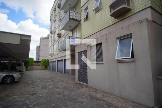 Área comum de apartamento para alugar com 2 quartos, 81m² em Jardim Lindóia, Porto Alegre