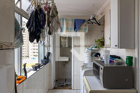 Área de serviço de apartamento à venda com 3 quartos, 127m² em Vila Nova Conceição, São Paulo
