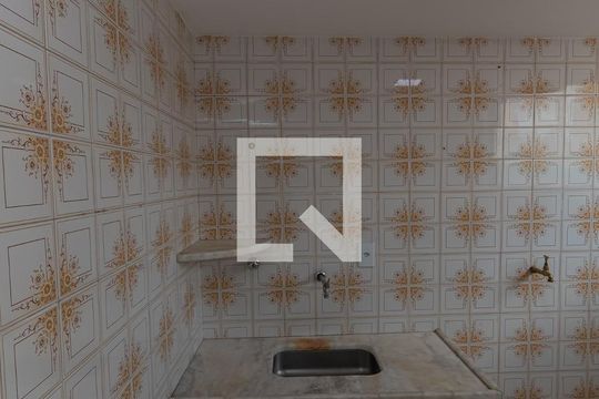 Cozinha e Área de Serviço de kitnet/studio à venda com 1 quarto, 36m² em Cambuí, Campinas