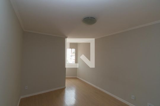Sala/Quarto de kitnet/studio à venda com 1 quarto, 36m² em Cambuí, Campinas