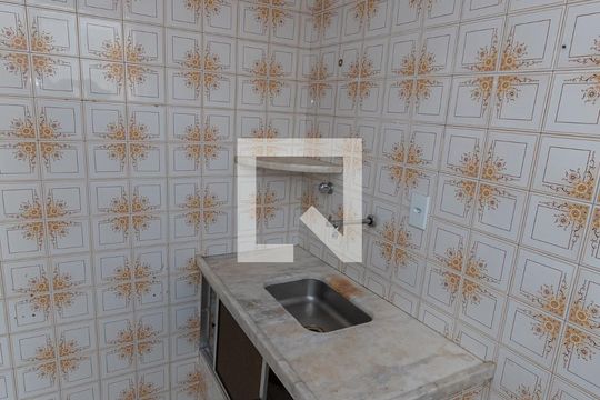 Cozinha e Área de Serviço de kitnet/studio à venda com 1 quarto, 36m² em Cambuí, Campinas