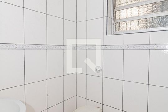 Banheiro de casa para alugar com 2 quartos, 200m² em Vila Maria, São Paulo