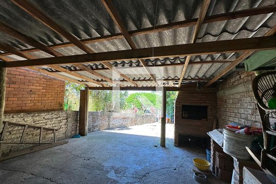 Garagem de casa à venda com 3 quartos, 90m² em Santo Andre, São Leopoldo