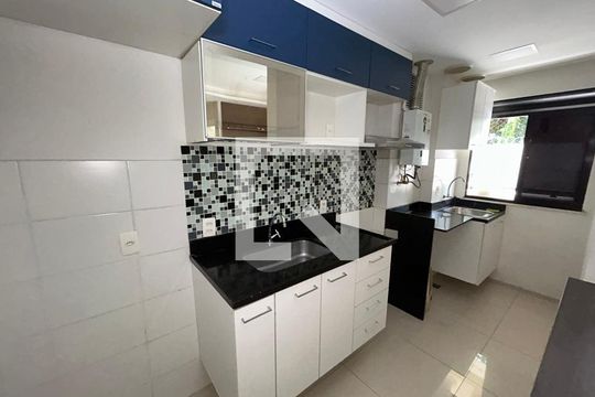 Cozinha de apartamento à venda com 2 quartos, 56m² em Del Castilho, Rio de Janeiro