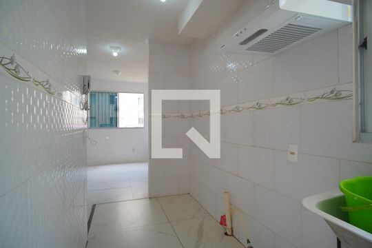 Cozinha  de apartamento à venda com 2 quartos, 42m² em Sarandi, Porto Alegre