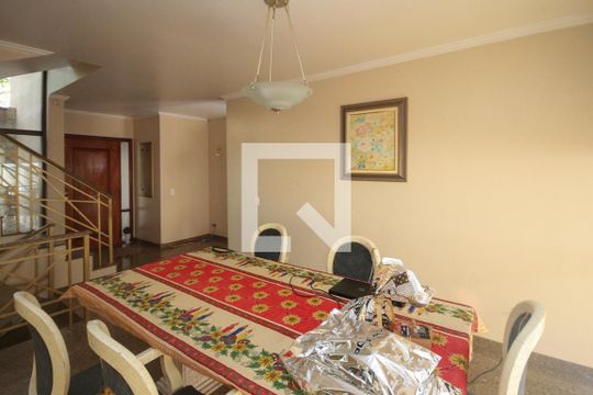 Sala de Jantar de casa à venda com 3 quartos, 400m² em Sítio da Figueira, São Paulo