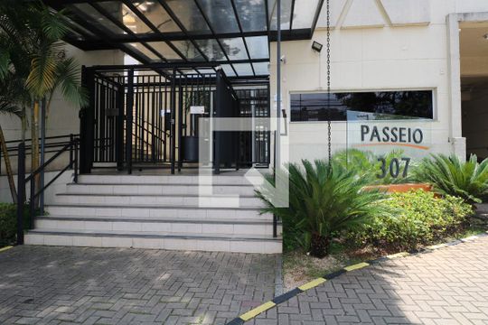 Fachada  de apartamento para alugar com 2 quartos, 72m² em Lapa, São Paulo