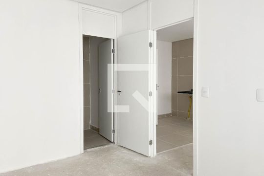 Suíte de apartamento para alugar com 1 quarto, 32m² em Centro, Osasco