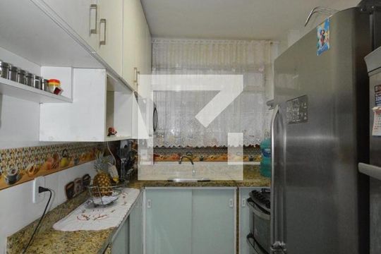 Cozinha de apartamento para alugar com 2 quartos, 75m² em Olaria, Rio de Janeiro