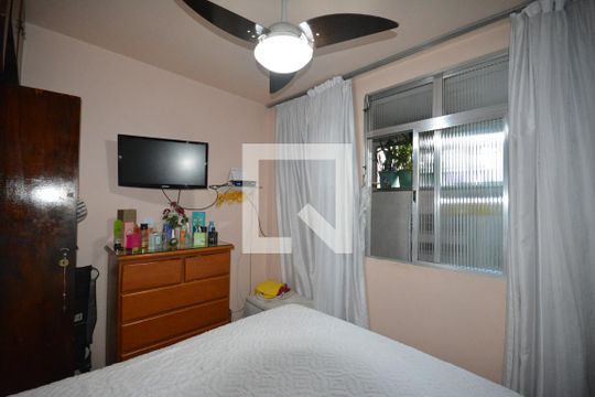 Quarto 1 de apartamento para alugar com 2 quartos, 75m² em Olaria, Rio de Janeiro