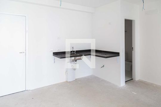 Cozinha de kitnet/studio à venda com 1 quarto, 35m² em Bela Vista, São Paulo
