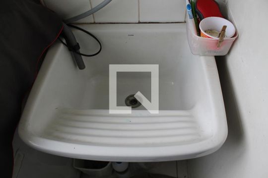 Área de serviço de apartamento para alugar com 2 quartos, 49m² em Imirim, São Paulo