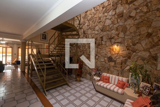 Casa à venda com 4 quartos, 419m² em Vila Industrial, Campinas
