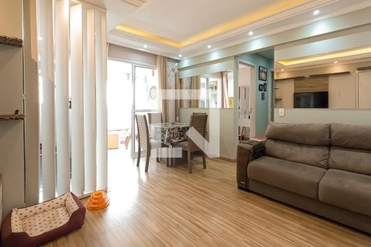 Apartamento à venda com 2 quartos, 58m² em Gopouva, Guarulhos