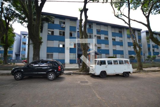 Fachada de apartamento para alugar com 2 quartos, 48m² em Cristal, Porto Alegre
