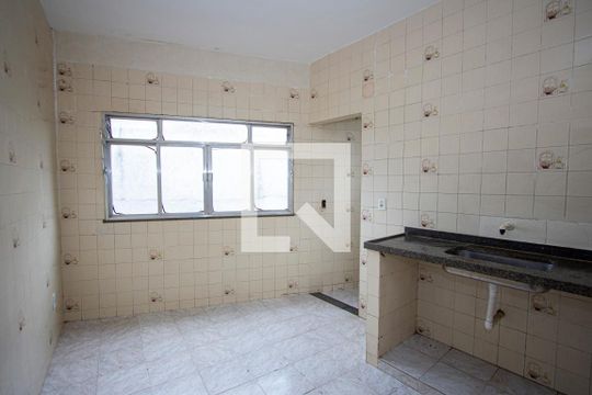 Cozinha de apartamento para alugar com 2 quartos, 110m² em Trindade, São Gonçalo