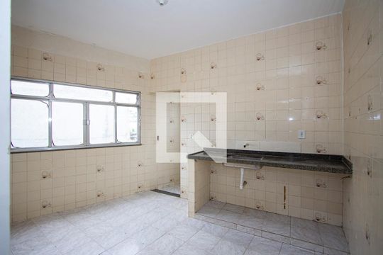 Cozinha de apartamento para alugar com 2 quartos, 110m² em Trindade, São Gonçalo