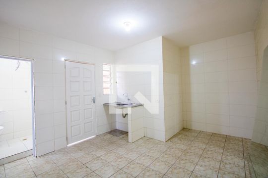 Cozinha de casa para alugar com 1 quarto, 36m² em Vila Suíça, Santo André