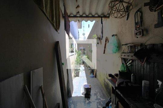 Quintal lateral de casa à venda com 3 quartos, 121m² em Jardim Santa Cruz (campo Grande), São Paulo
