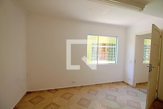 Edícula de casa para alugar com 3 quartos, 250m² em Super Quadra Morumbi, São Paulo