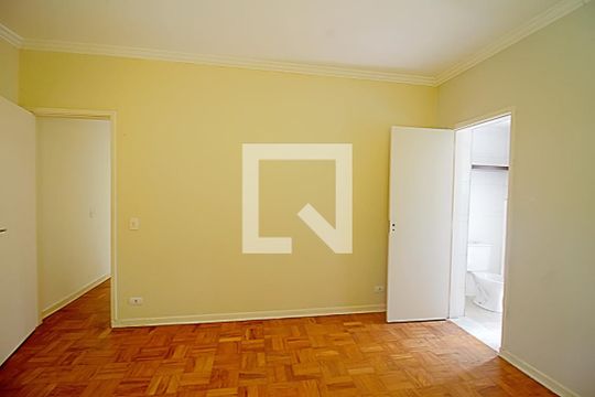 Suíte 1  de casa para alugar com 3 quartos, 250m² em Super Quadra Morumbi, São Paulo