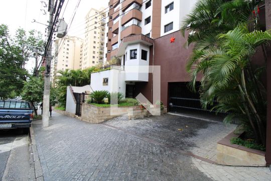 Fachada de apartamento à venda com 3 quartos, 135m² em Perdizes, São Paulo