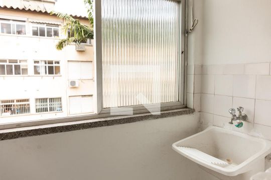 Área de Serviço de apartamento à venda com 1 quarto, 45m² em Rubem Berta, Porto Alegre