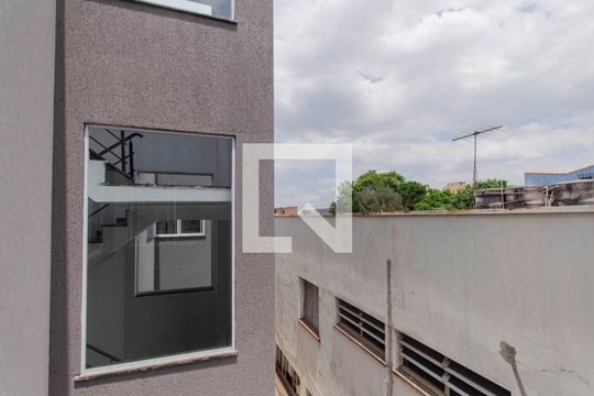 Vista Área de Serviço de apartamento à venda com 2 quartos, 47m² em Jardim Coimbra, São Paulo