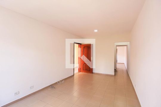 Casa para alugar com 3 quartos, 200m² em Mooca, São Paulo
